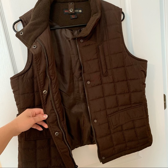 Weather Tamer Insulated Puffer Vest - Picture 7 of 8